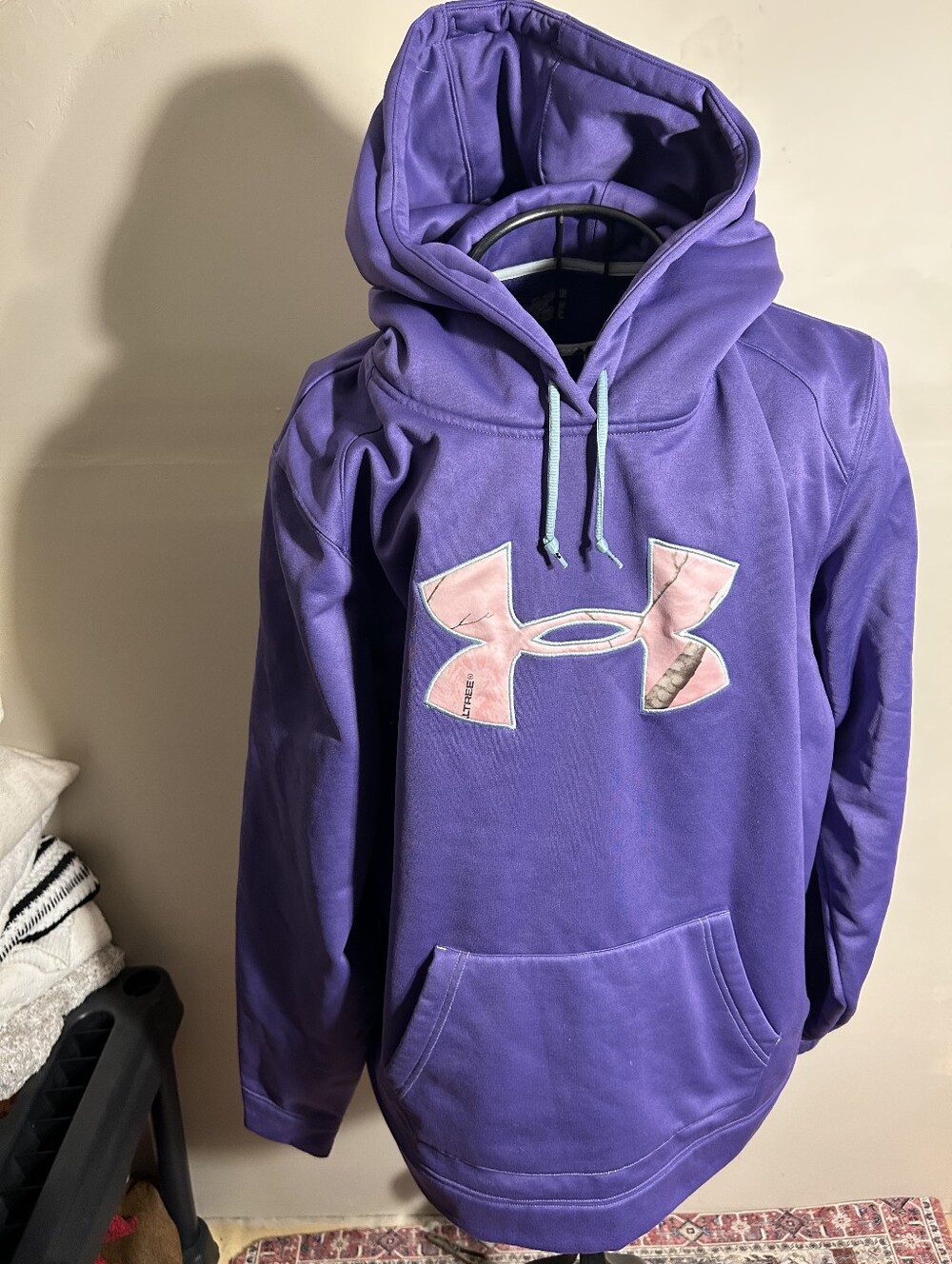 under armour size 2x 2 x  womens sweatshirt top work out athletic hoodie camo